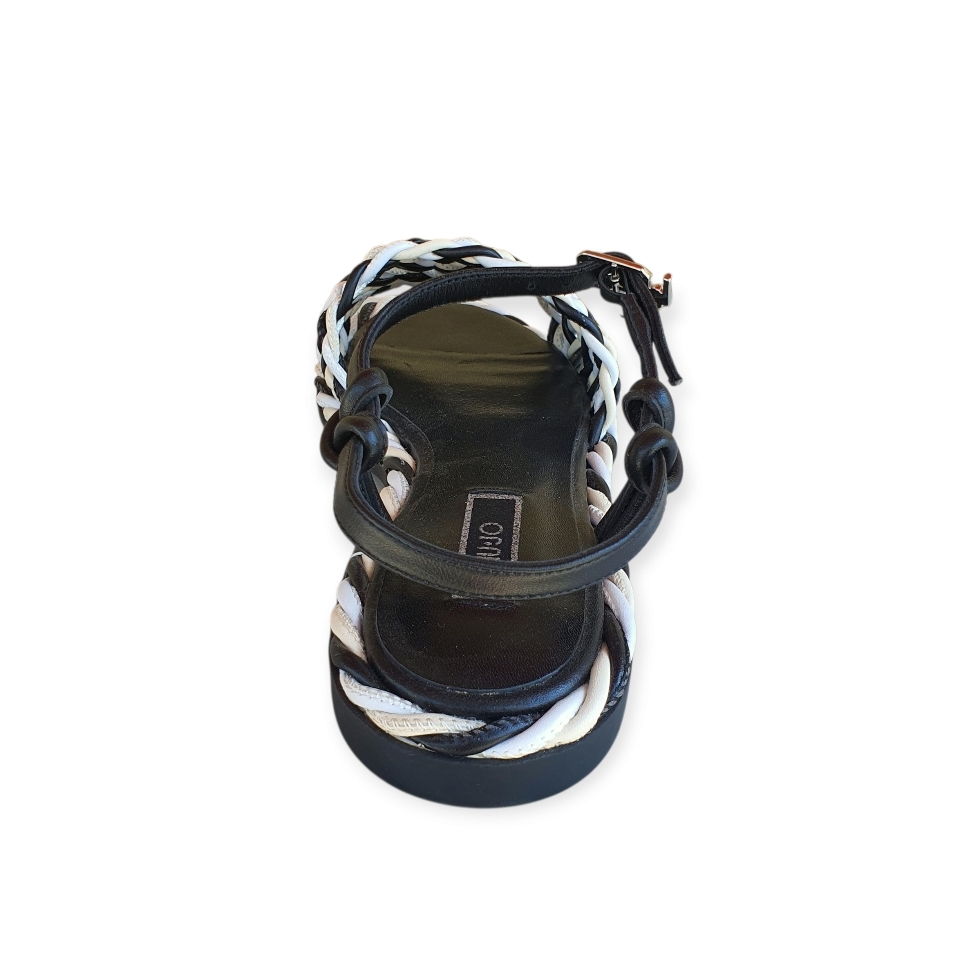 SA2143EX014 Black-white